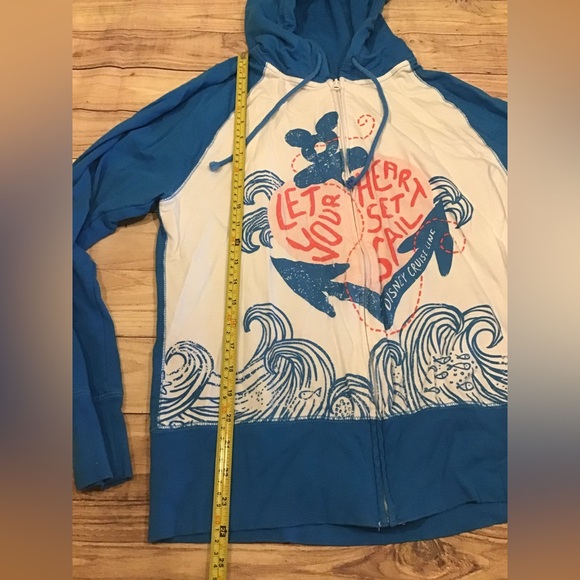 Disney Cruiseline jacket “let your heart set sail” size medium - Picture 5 of 6